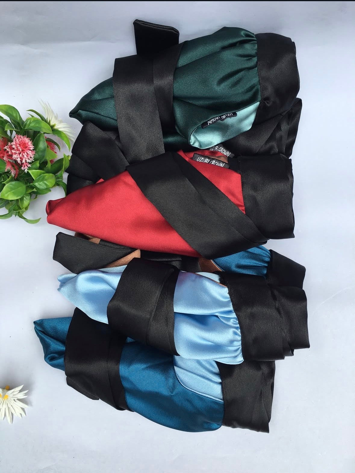 Satin bonnet - Softness & protection for your hair