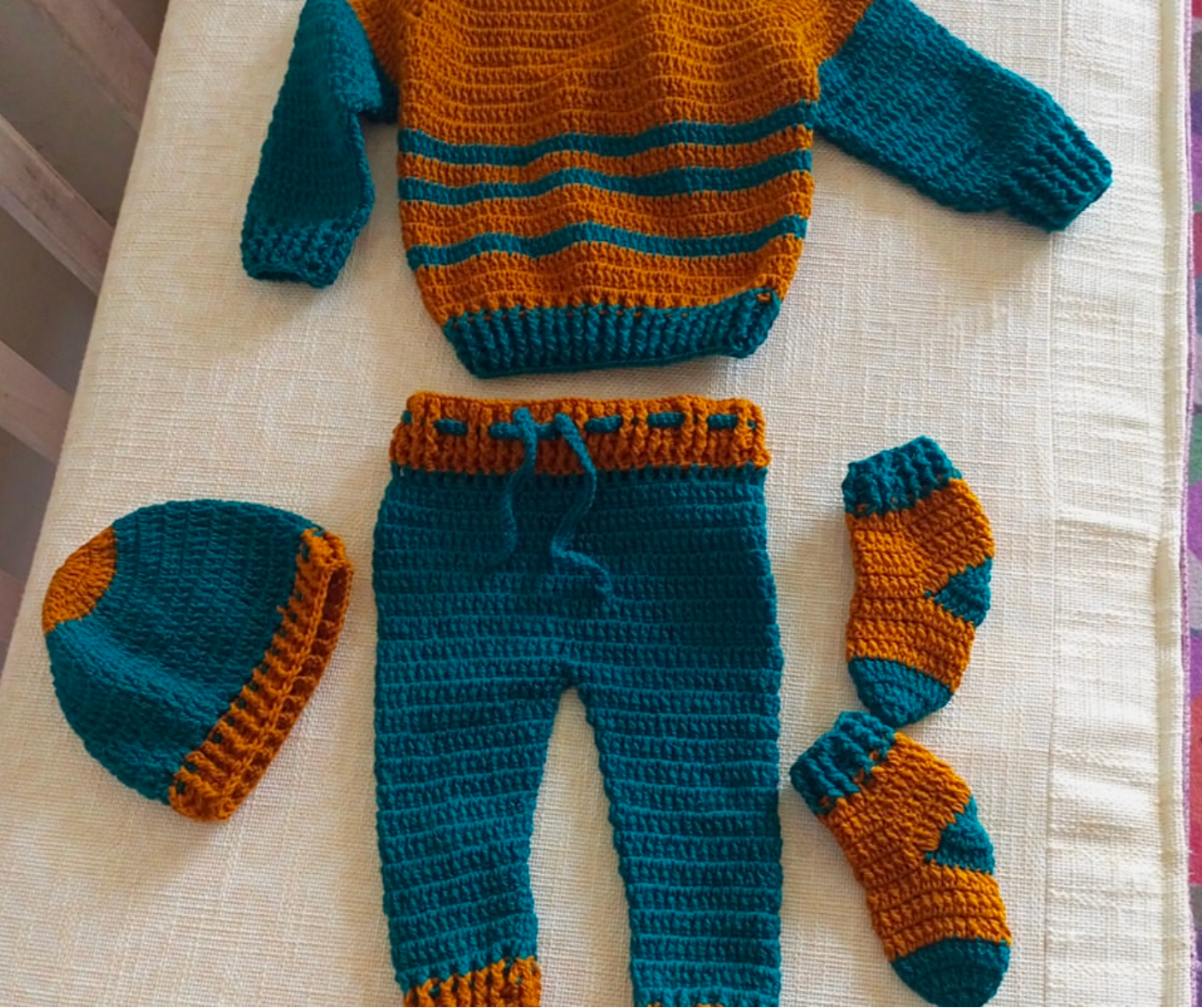 Ensemble avec bonnet pour bébé 6mois