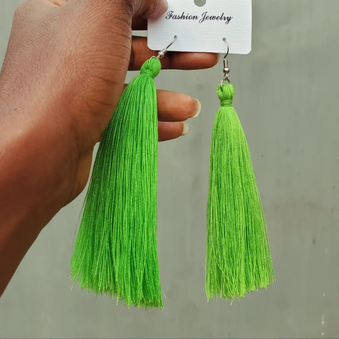 Boucles d'oreilles élégantes uni couleur