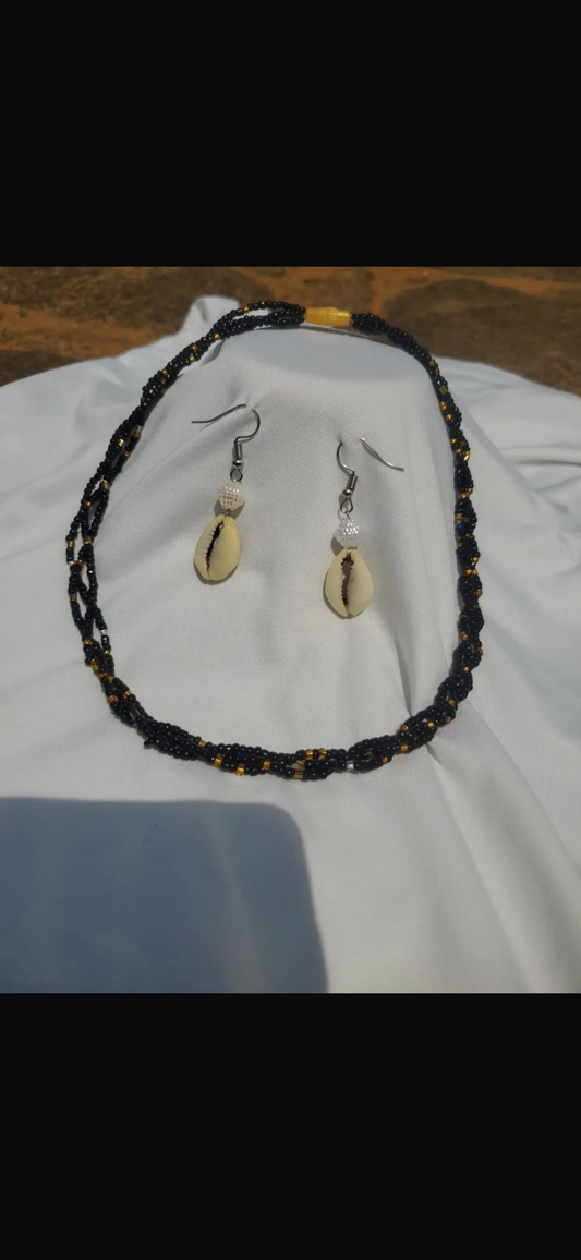 Collier et Boucles d'oreilles