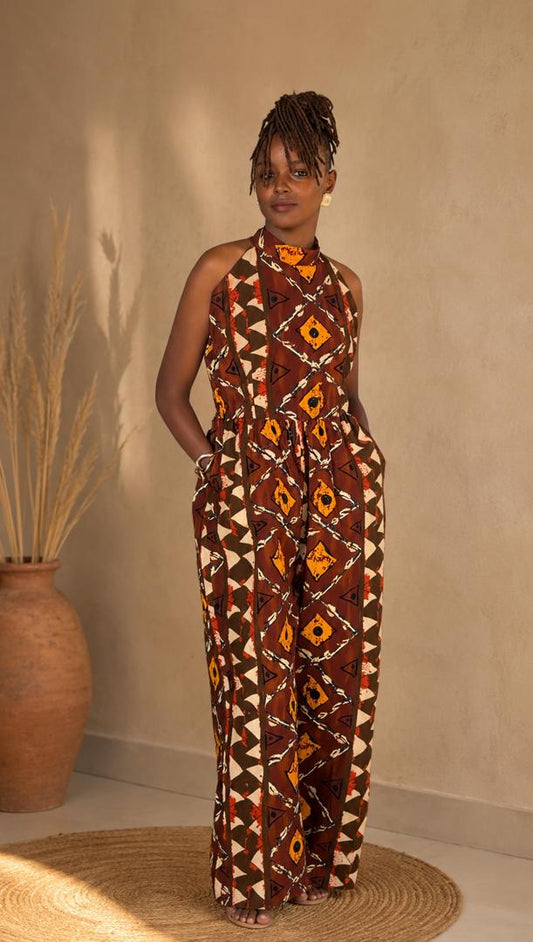 Elegant, flowing boubou
