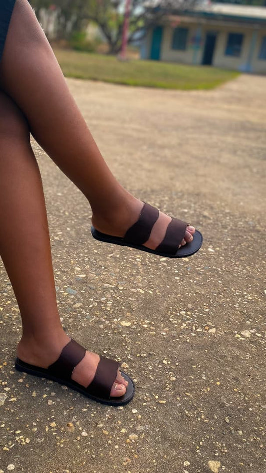 Sandales Essential à doubles boucles marron pour femme